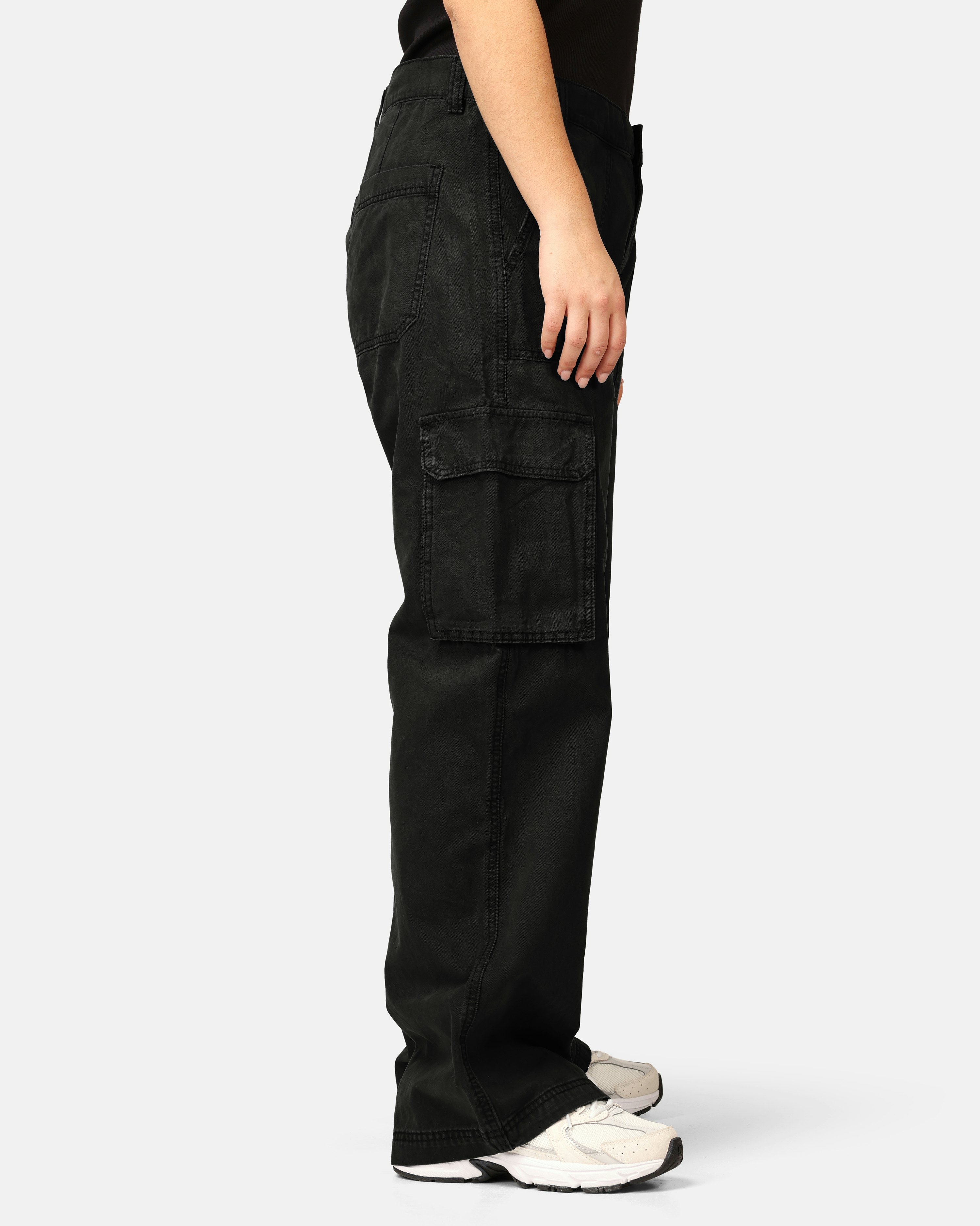 Black Cargo Carrot Leg Jean (3102799)