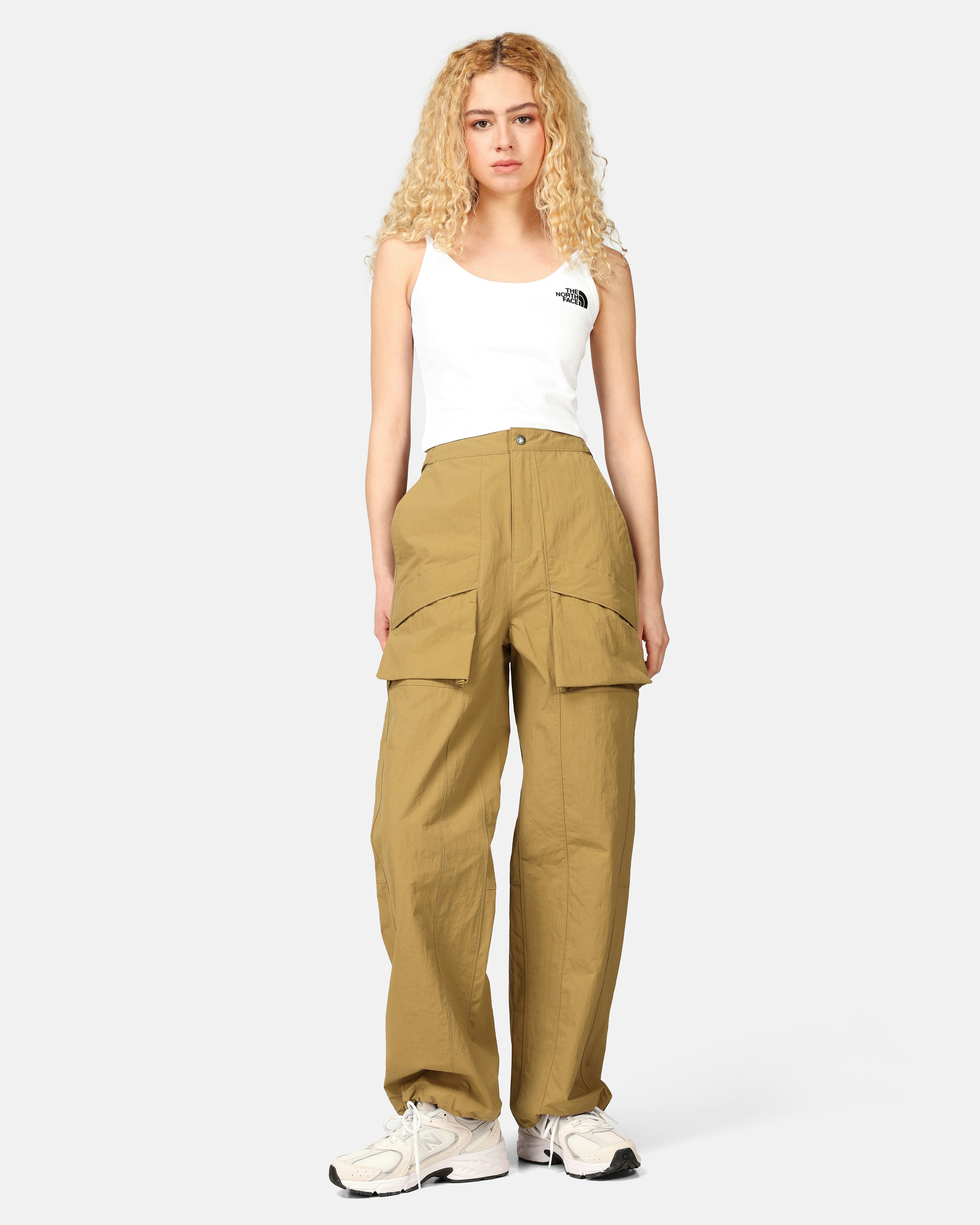 Nike Oversized High-Waisted Woven Cargo Pants Brown, Women