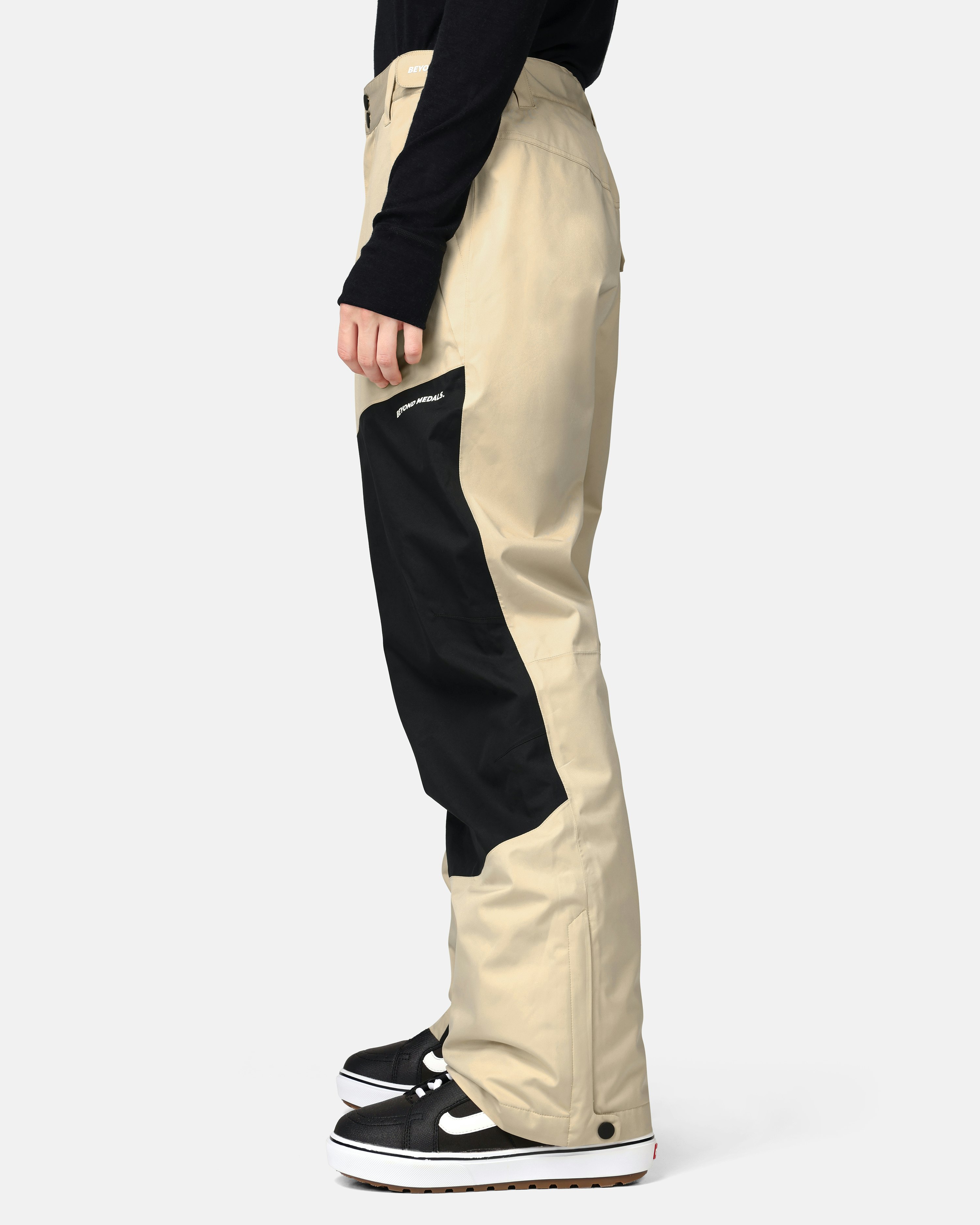 BEYOND MEDALS Pants - ZIP Light brown | Unisex | Junkyard
