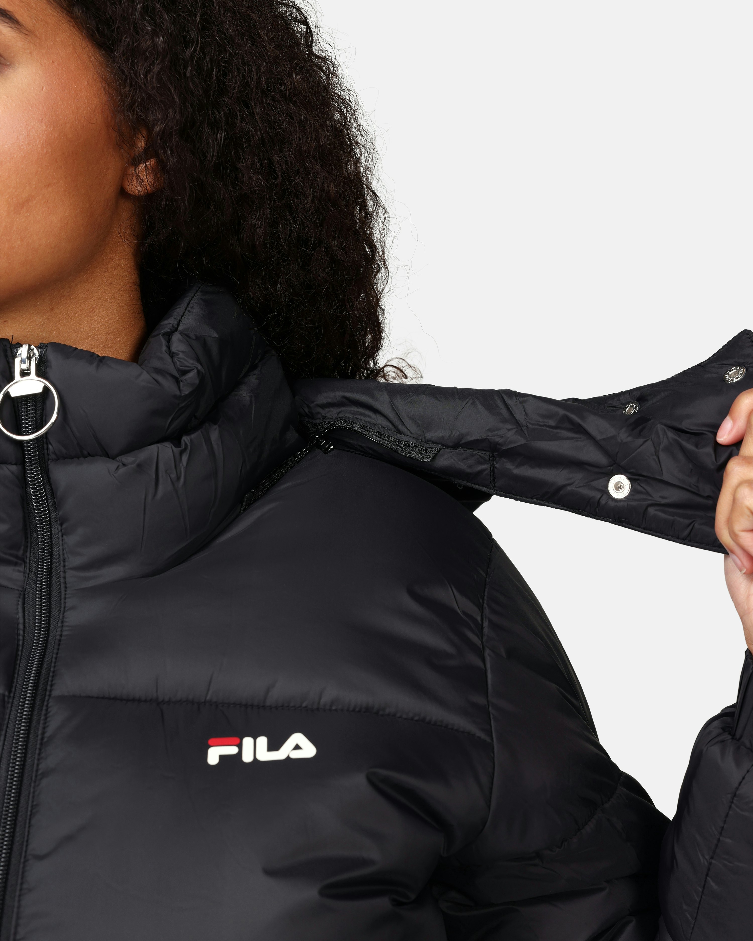 Intermediate Ung Kapel FILA Jacket - Bender Cropped Black | Women | Junkyard