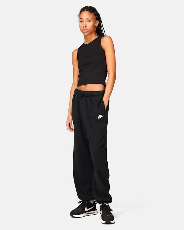 Nike Sportswear Essential Women's Fleece Pants