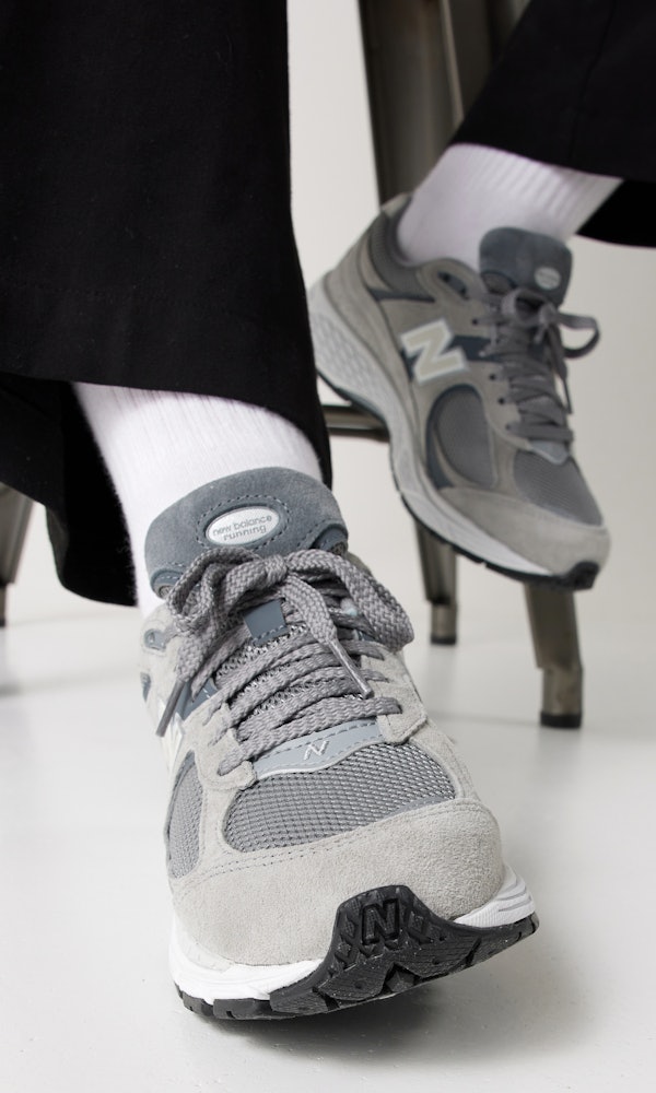 New Balance 2002R Sneakers Ljusgrå till herr Junkyard