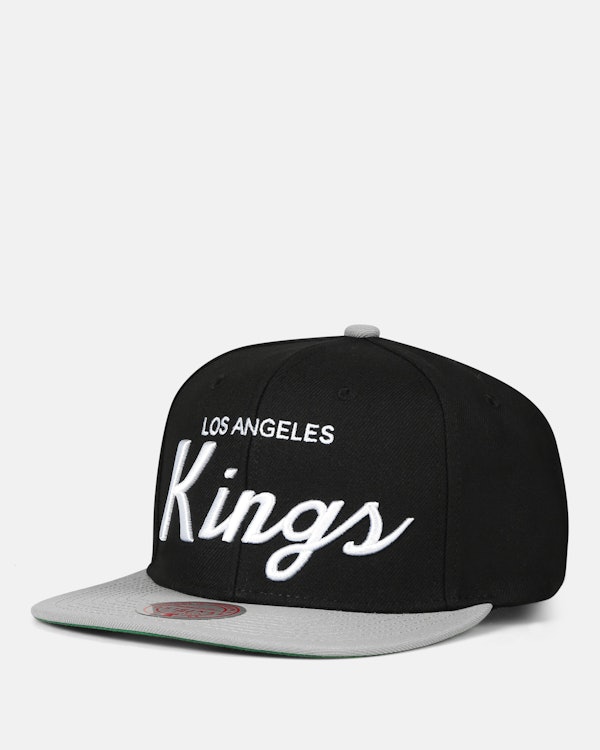Los Angeles Kings Mitchell & Ness Vintage Script Snapback Hat