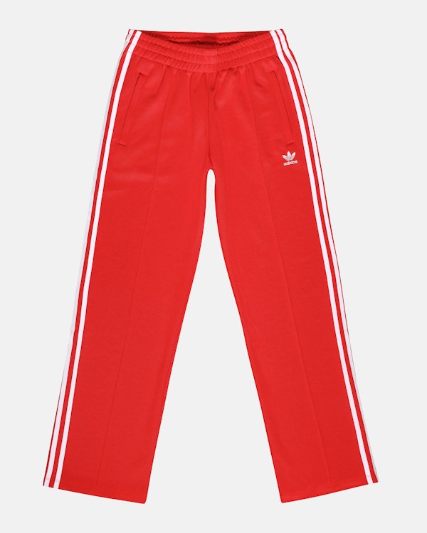 adidas Track pants Relaxed fit Röd till dam | Junkyard