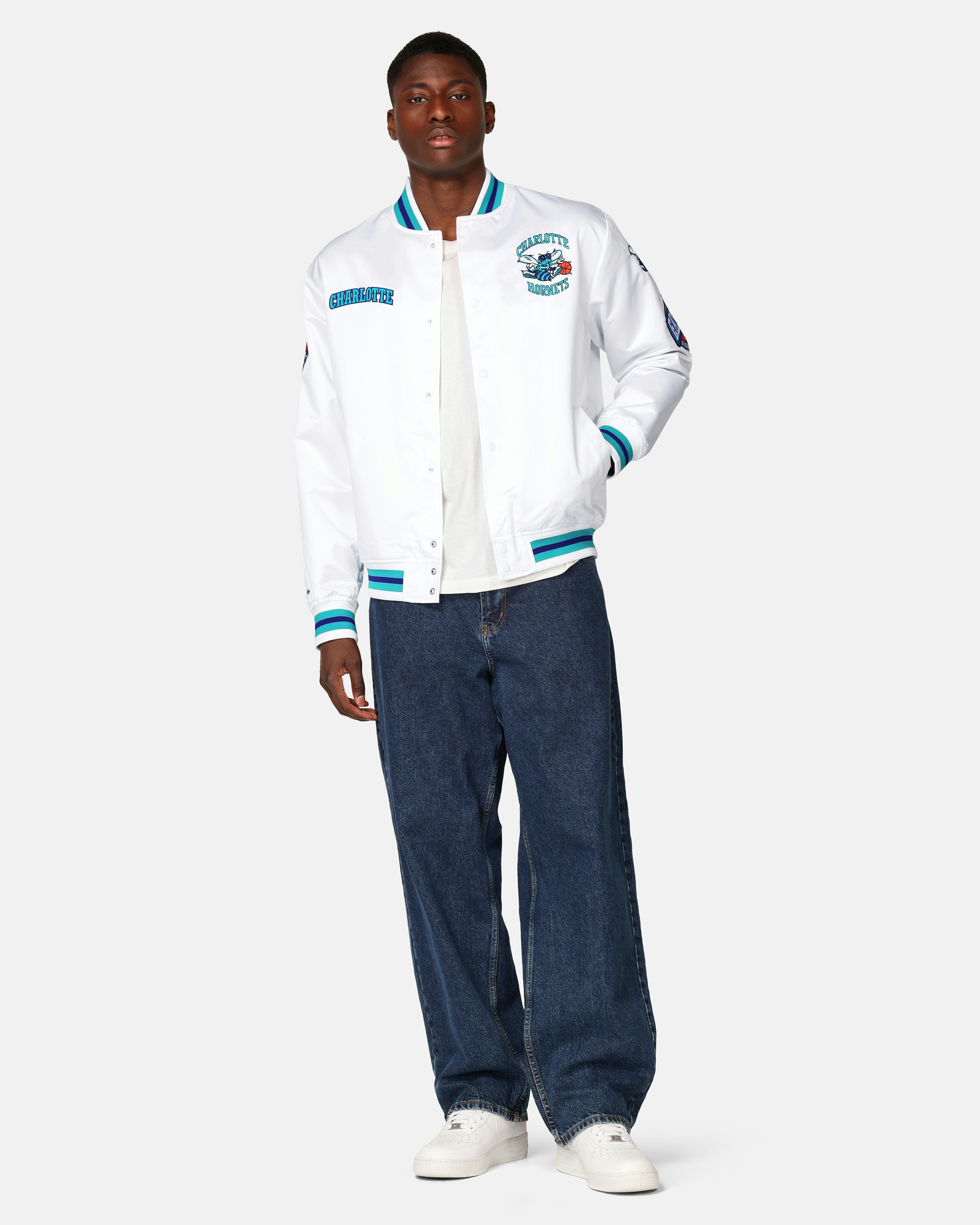 Mitchell & Ness Jacket - Charlotte Hornets White, Men