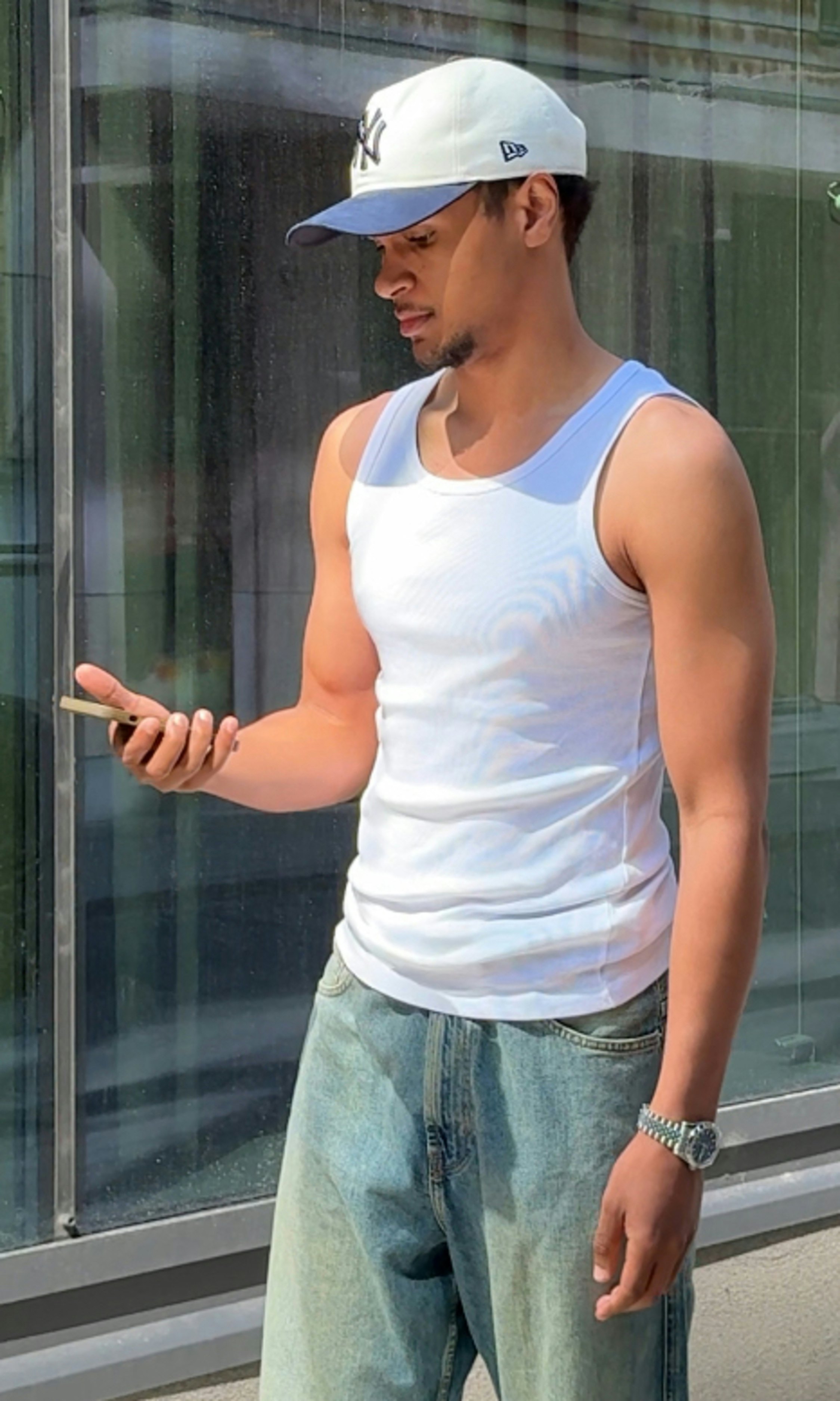 Yôke Classic Slim Fit Tank White | Men | Junkyard