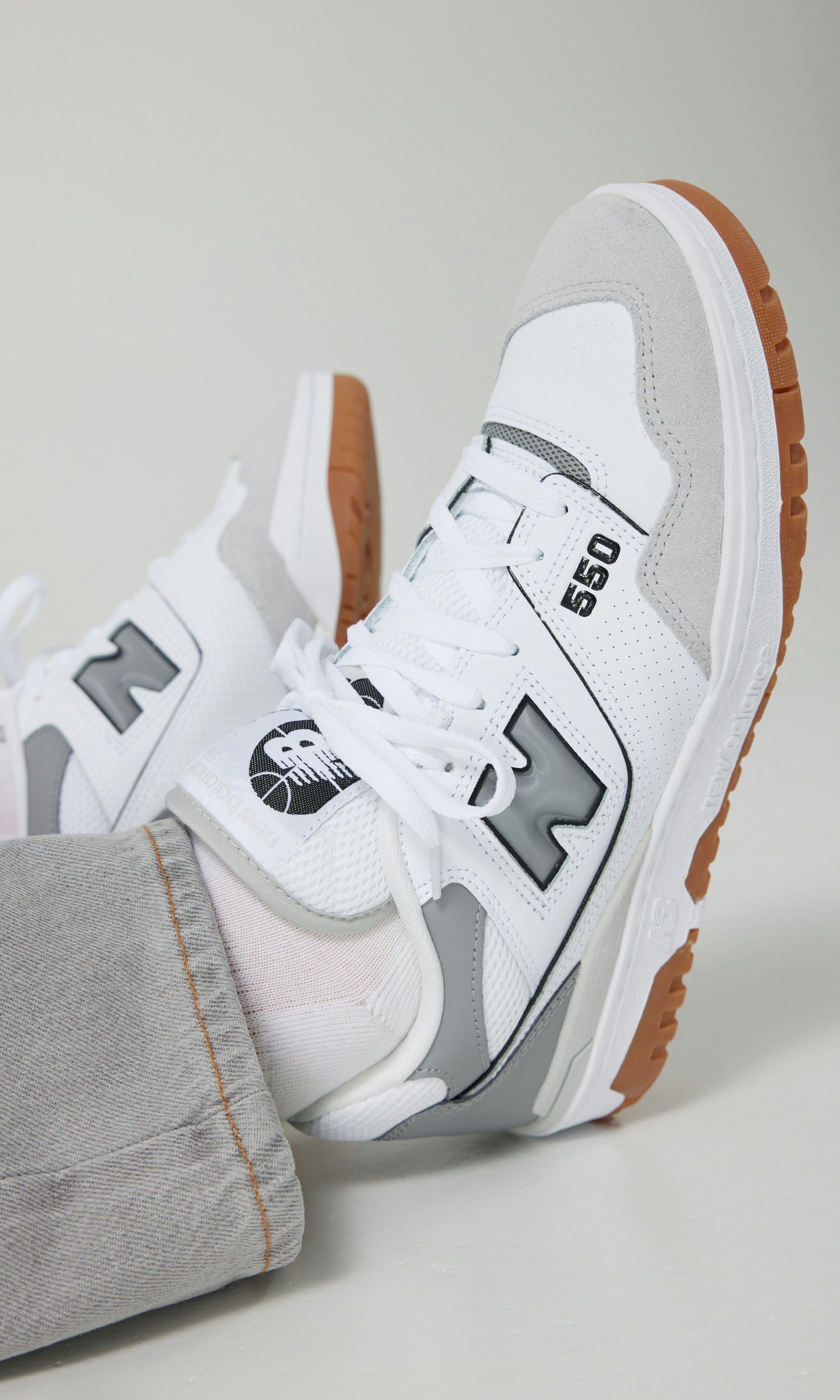 New Balance 550 Sneakers Black | Unisex | Junkyard
