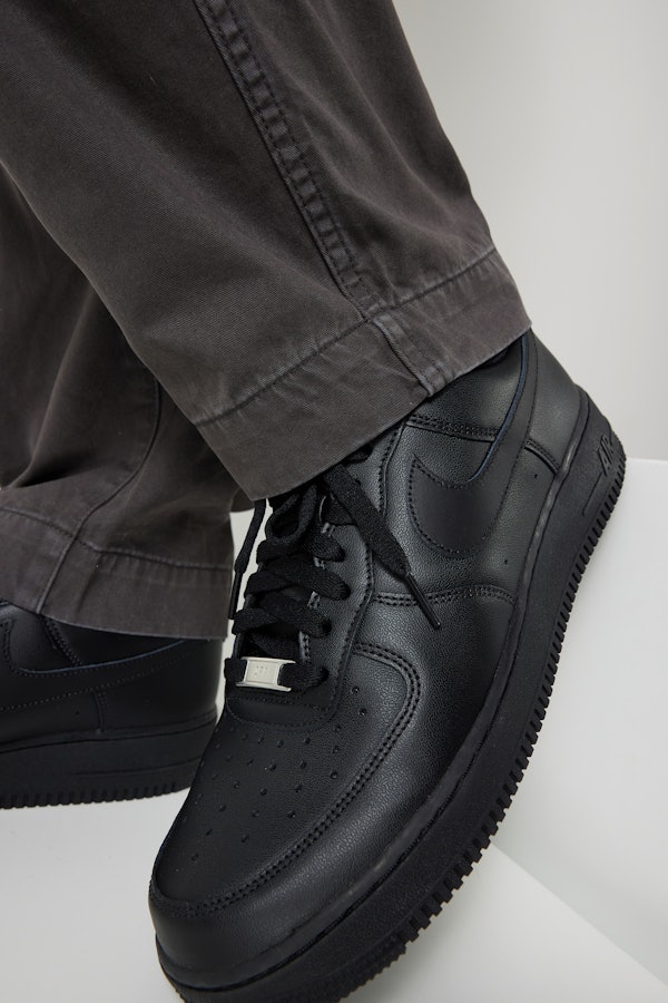 Nike Air Force Sneakers Black Men Junkyard