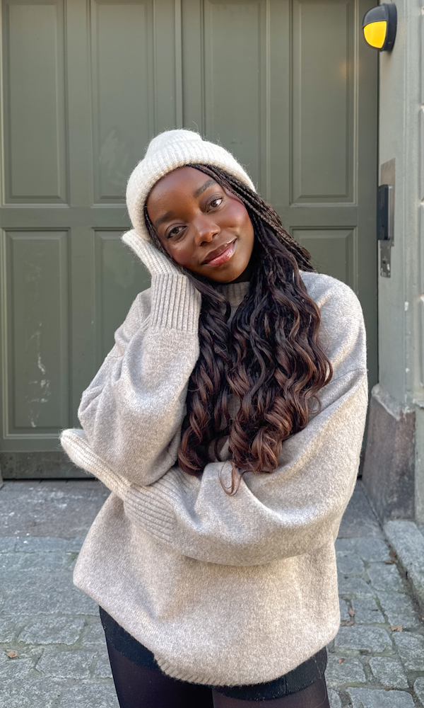 ベイジュ BEIGE. ニット Weekday wool blend oversized sweater in beige neppy yarn | ASOS