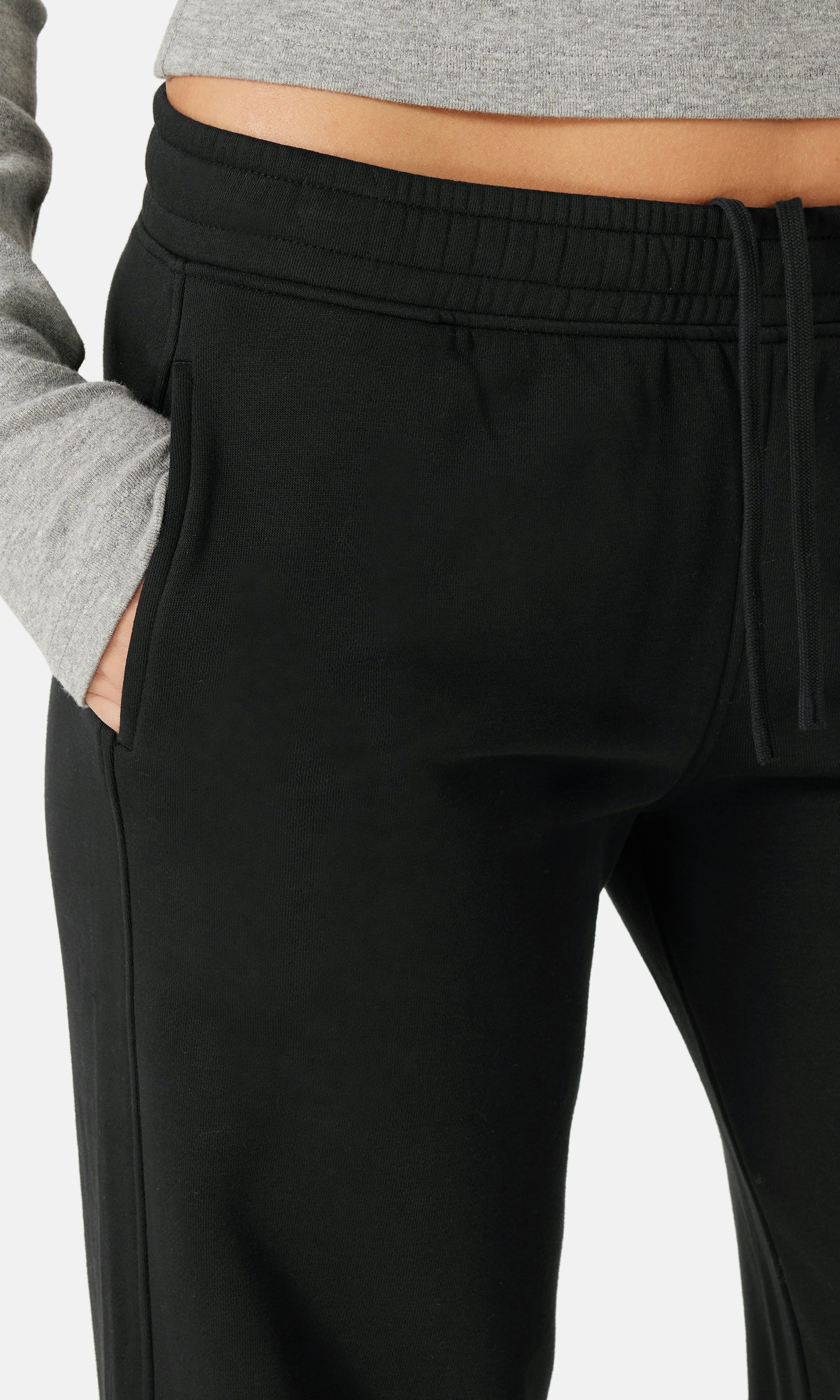 simply complicated BASIC SWEATPANTS（Learn How to Draft the Basic 